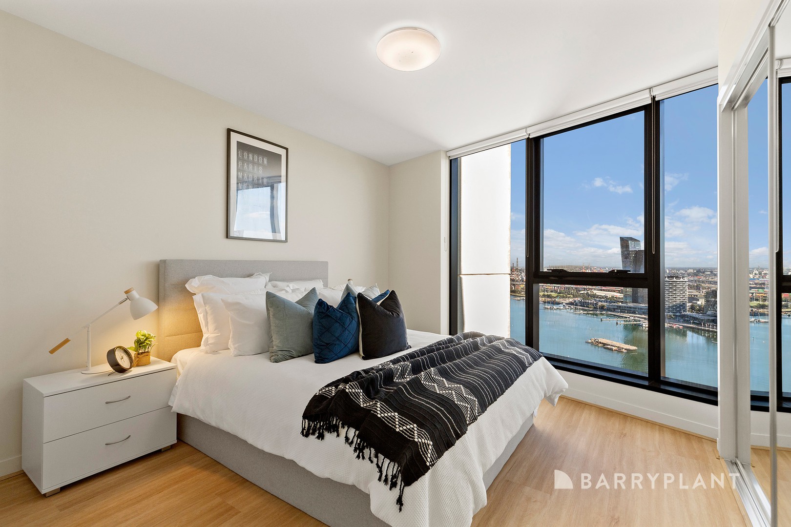 3007/100 Harbour Esplanade, Docklands, VIC 3008, Docklands - Thumbnail 4