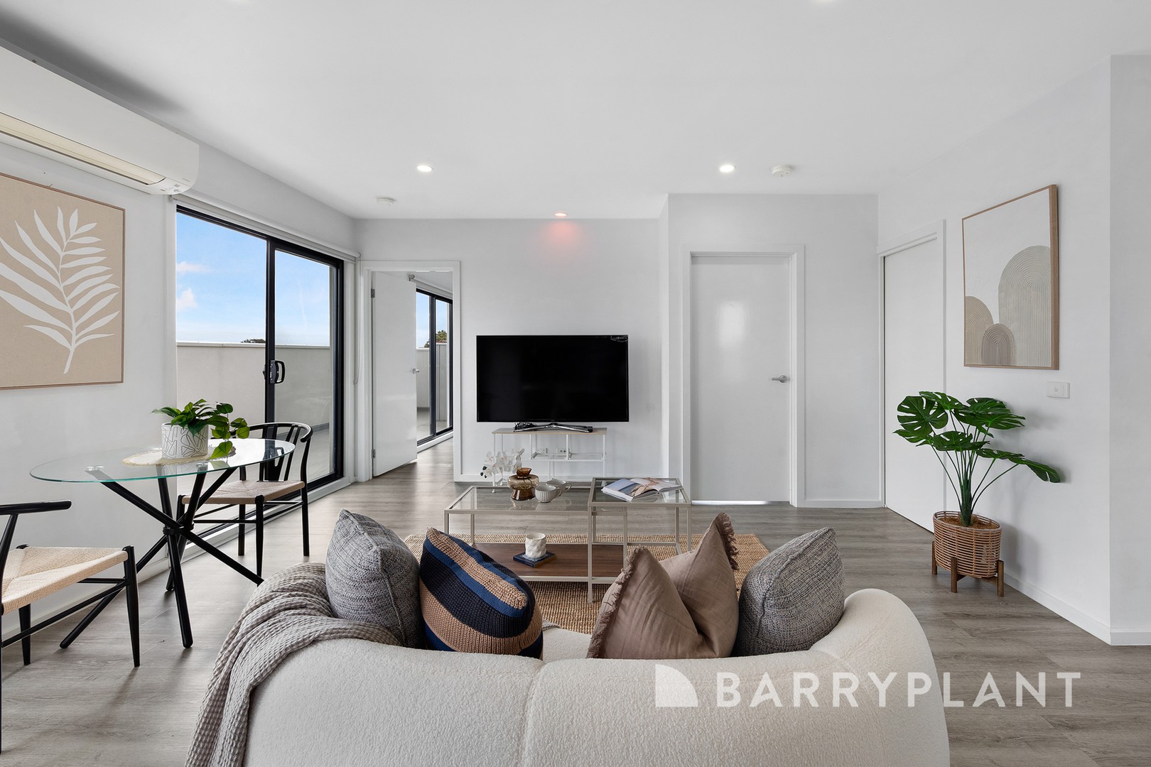 301/14 Albert Crescent, St Albans, VIC 3021, St Albans - Thumbnail 6