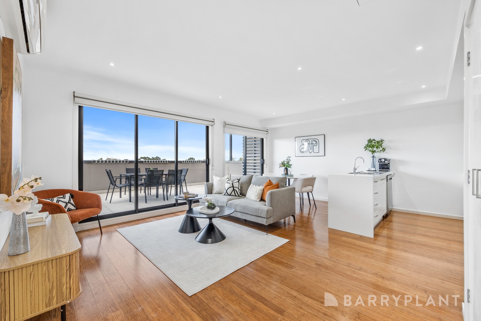 301/436 Huntingdale Road, Mount Waverley, VIC 3149, Mount Waverley - Thumbnail 3