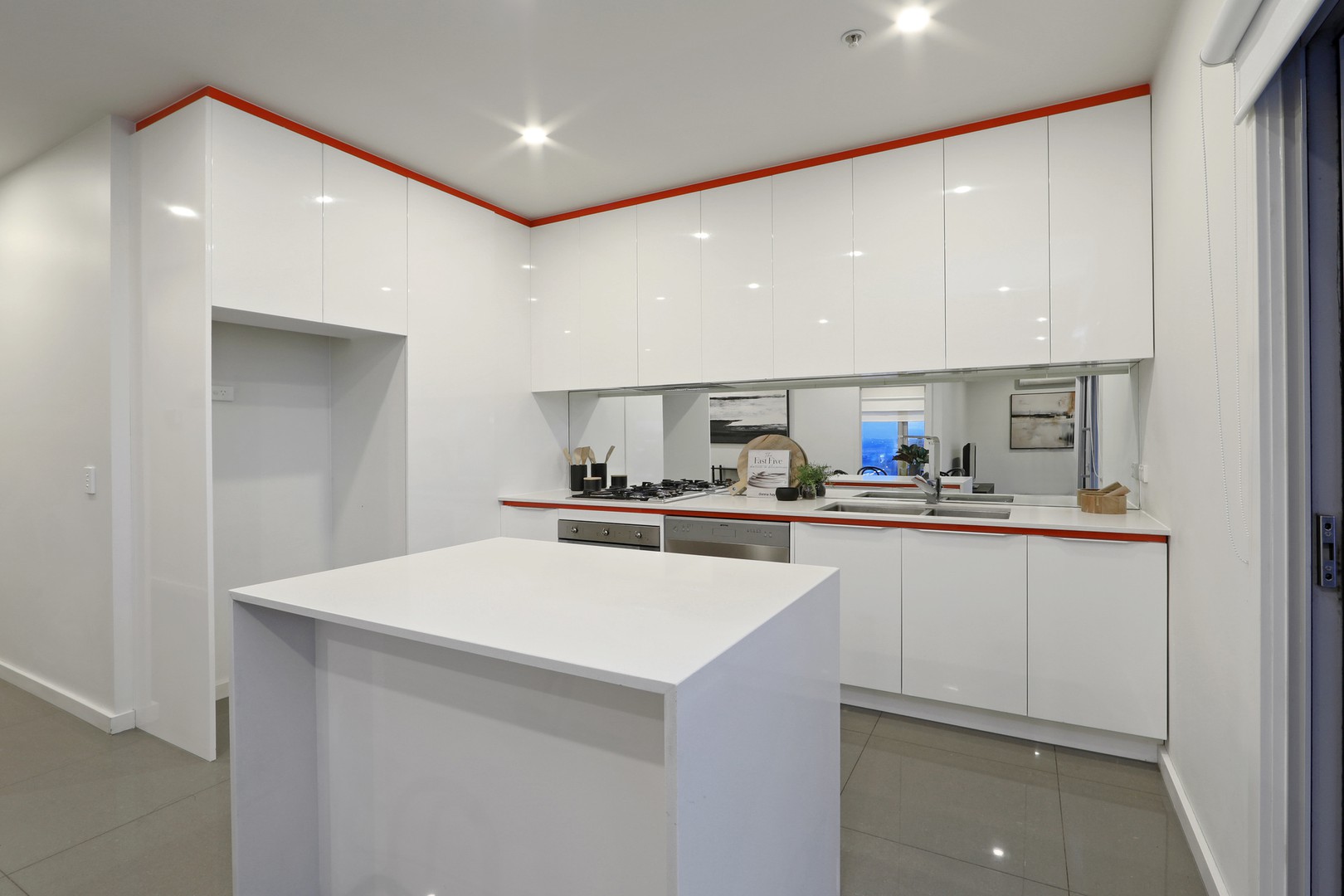 301/481 South Road, Bentleigh, VIC 3204 - Thumbnail 2 - 27/08/2024