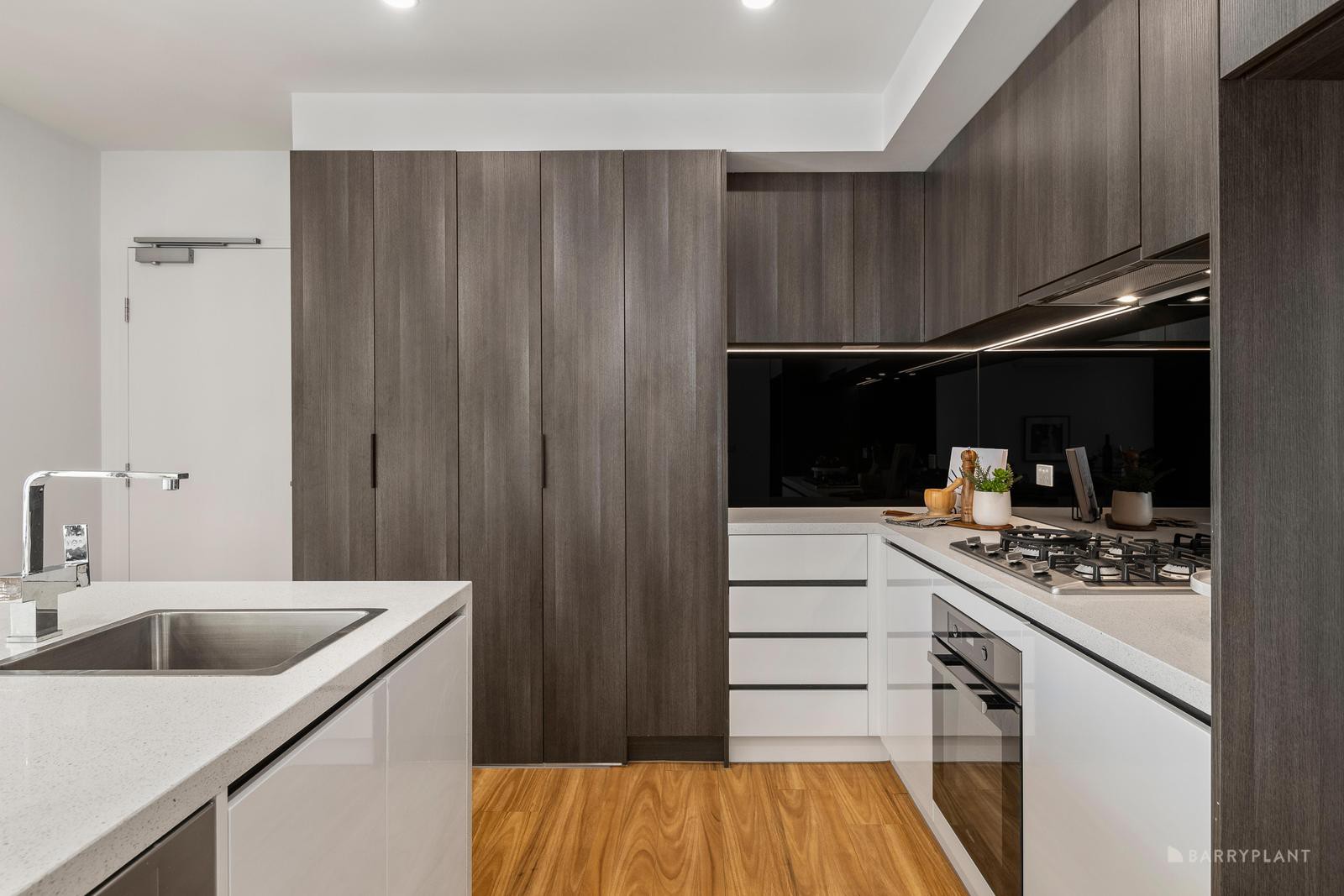 301/5 Red Hill Terrace, Doncaster East, VIC 3109, Doncaster East - Thumbnail 5