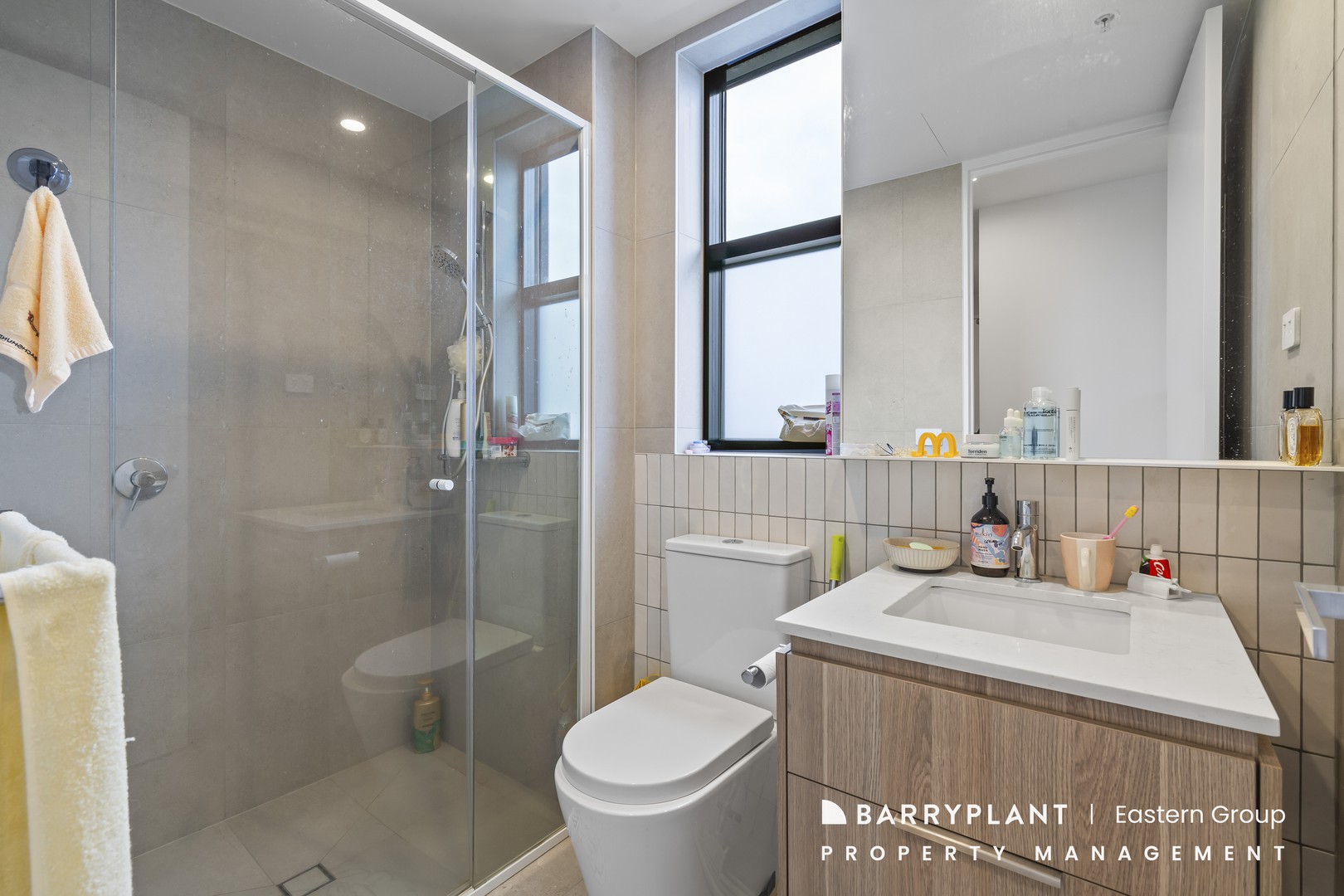 301/5 Rodgerson Road, Box Hill, VIC 3128 - Thumbnail 2 - 19/06/2025