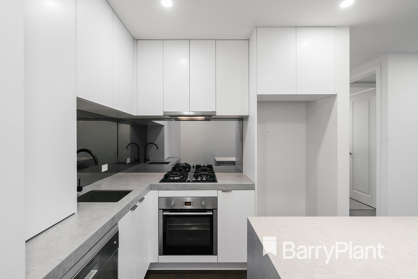 301/503 Plenty Road, Preston, VIC 3072, Preston - Thumbnail 3