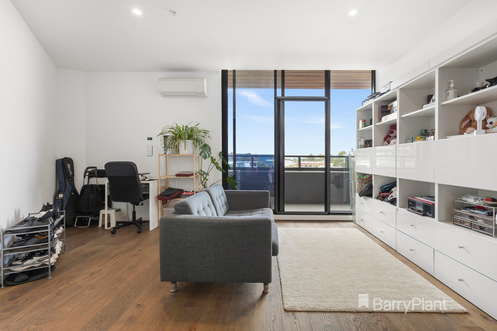 301/6 Clarkson Court, Clayton, VIC 3168, Clayton - Thumbnail 2