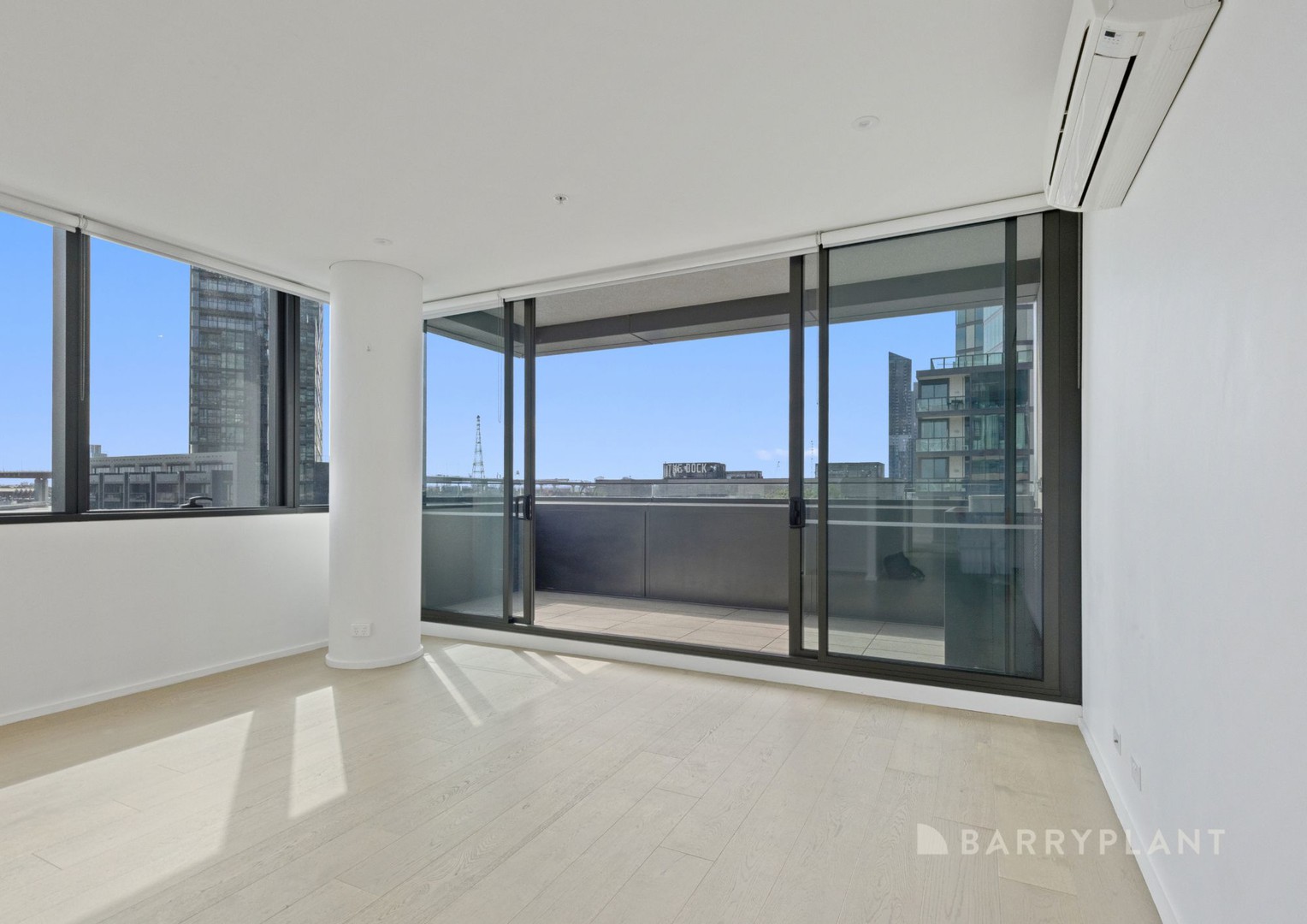 301N/889 Collins Street, Docklands, VIC 3008, Docklands - Thumbnail 2