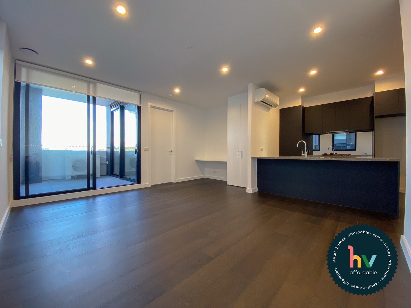 302/160 Whitehorse Road, Blackburn, VIC 3130, Blackburn - Thumbnail 2
