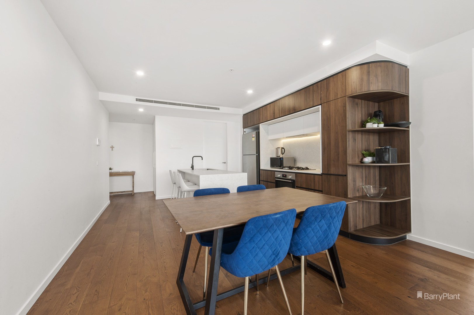 302/19 Frederick Street, Doncaster, VIC 3108 - Thumbnail 2 - 03/02/2022