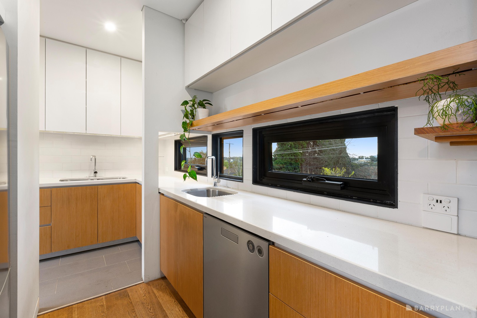 302 Highbury Road, Mount Waverley, VIC 3149, Mount Waverley - Thumbnail 5