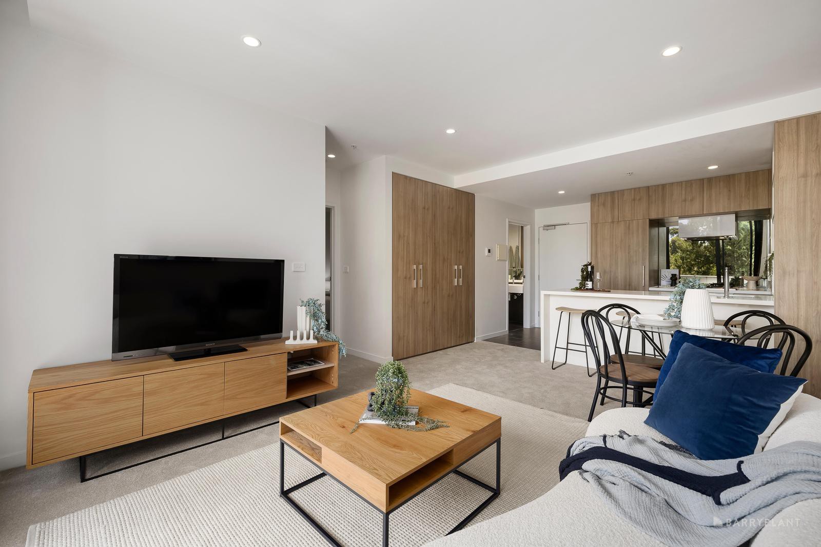 303/1 Grosvenor Street, Doncaster, VIC 3108, Doncaster - Thumbnail 3
