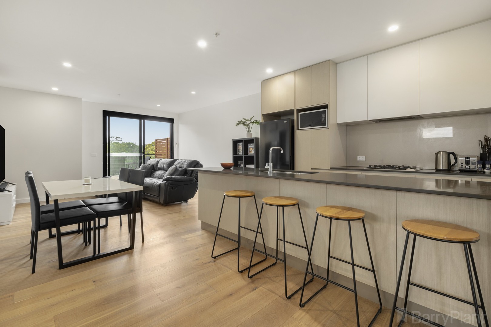 303/1B Nelson Street, Ringwood, VIC 3134, Ringwood - Thumbnail 3