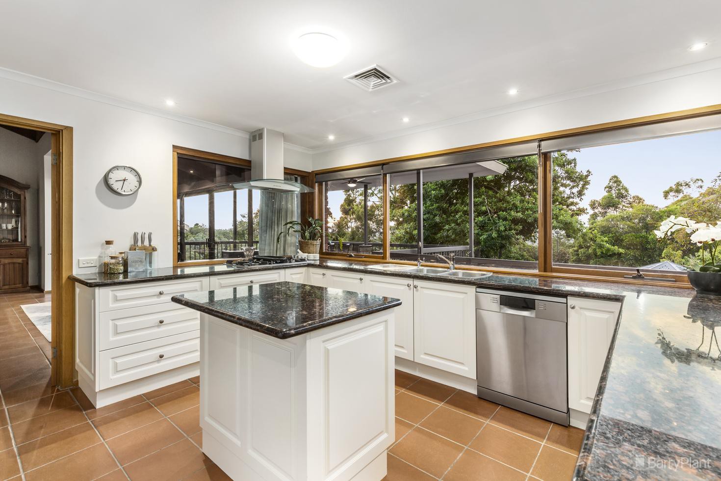 303-305 Tindals Road, Warrandyte, VIC 3113, Warrandyte - Thumbnail 6