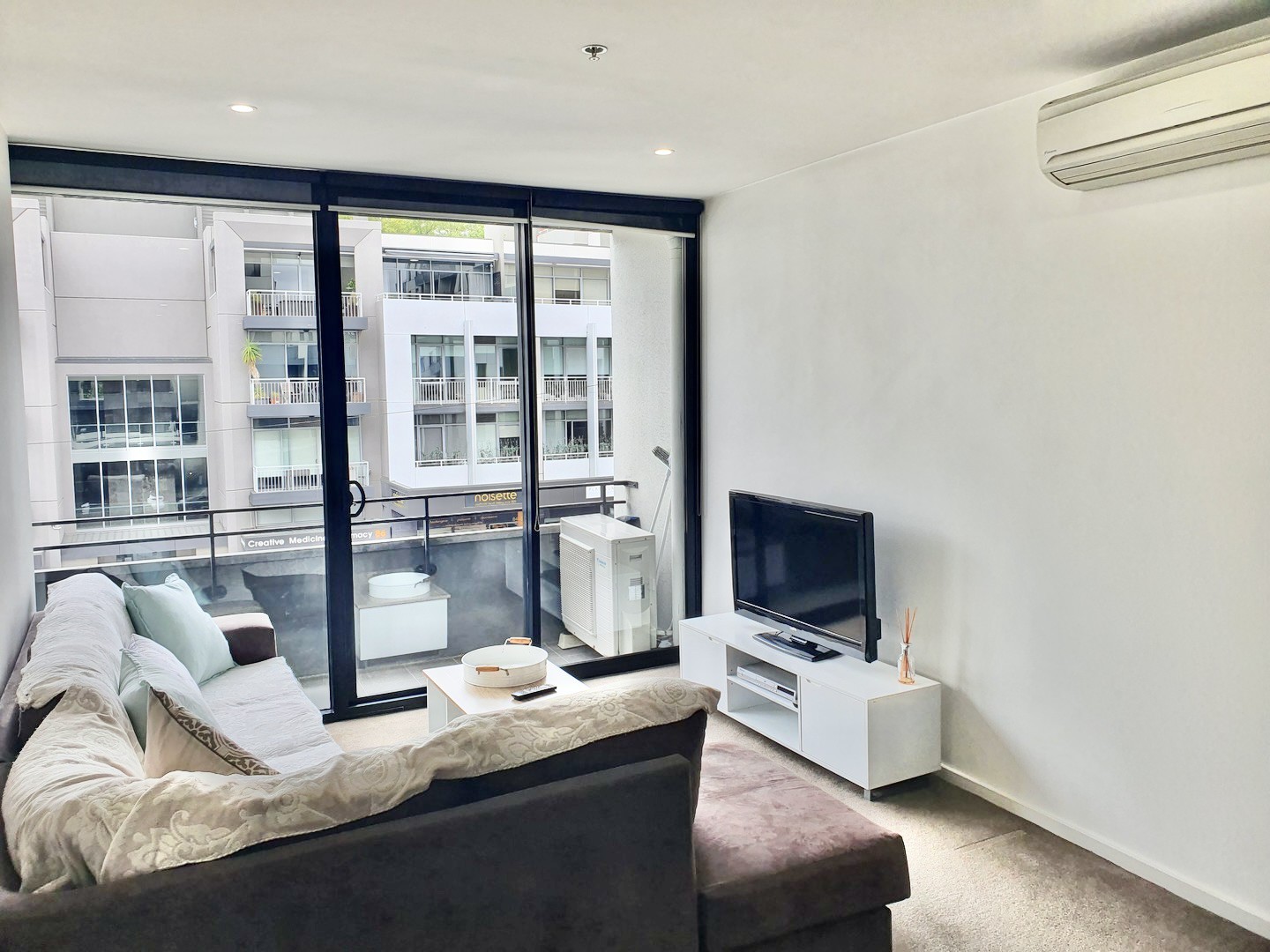303/57 Bay Street, Port Melbourne, VIC 3207, Port Melbourne - Thumbnail 6