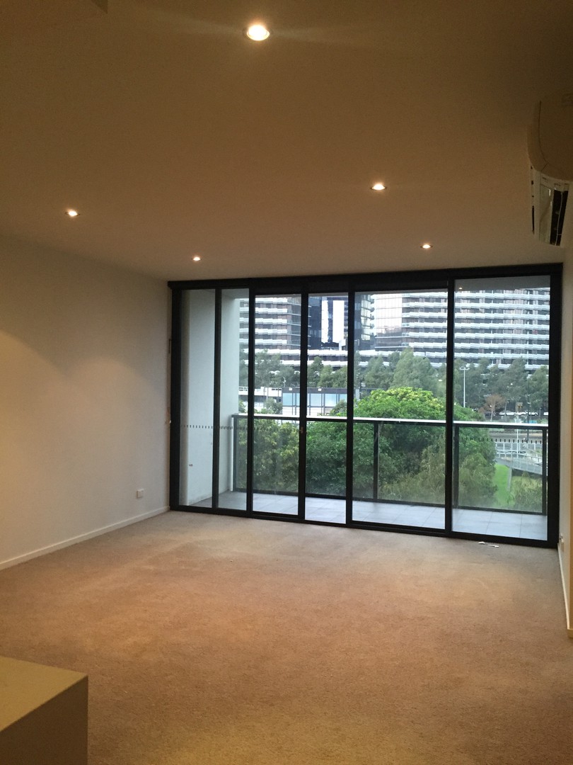 304/1 Encounter Way, Docklands, VIC 3008, Docklands - Thumbnail 3