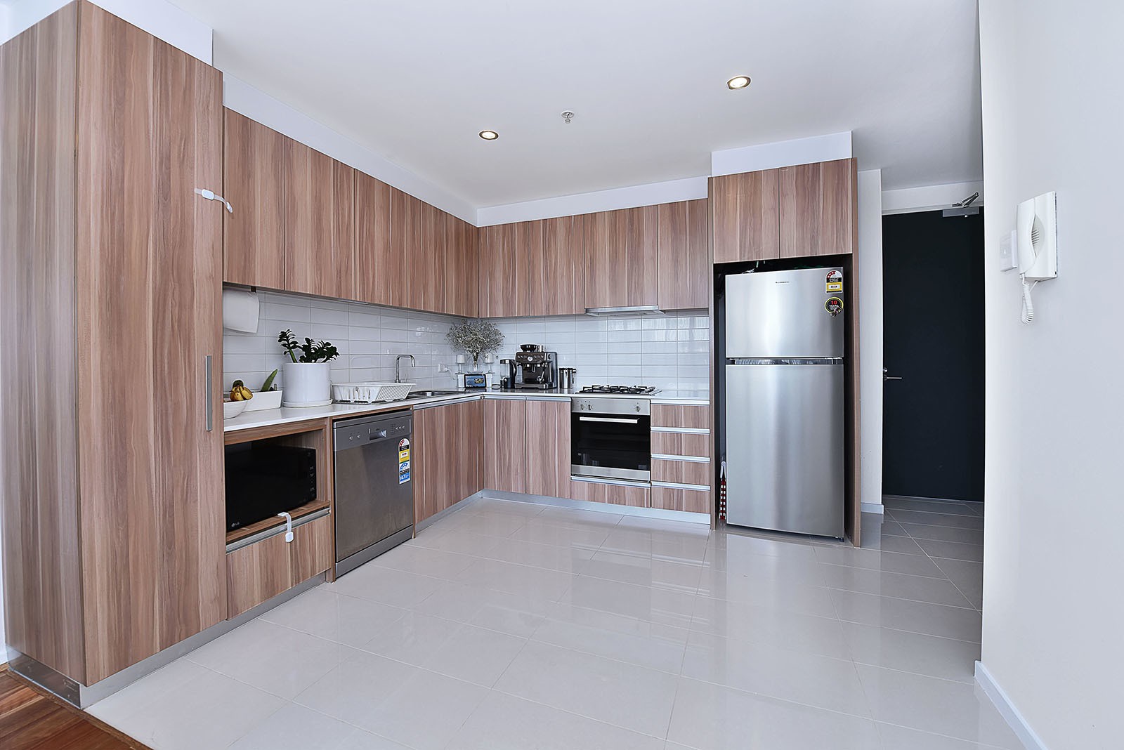 304/2 La Scala Avenue, Maribyrnong, VIC 3032 - Thumbnail 2 - 11/09/2026