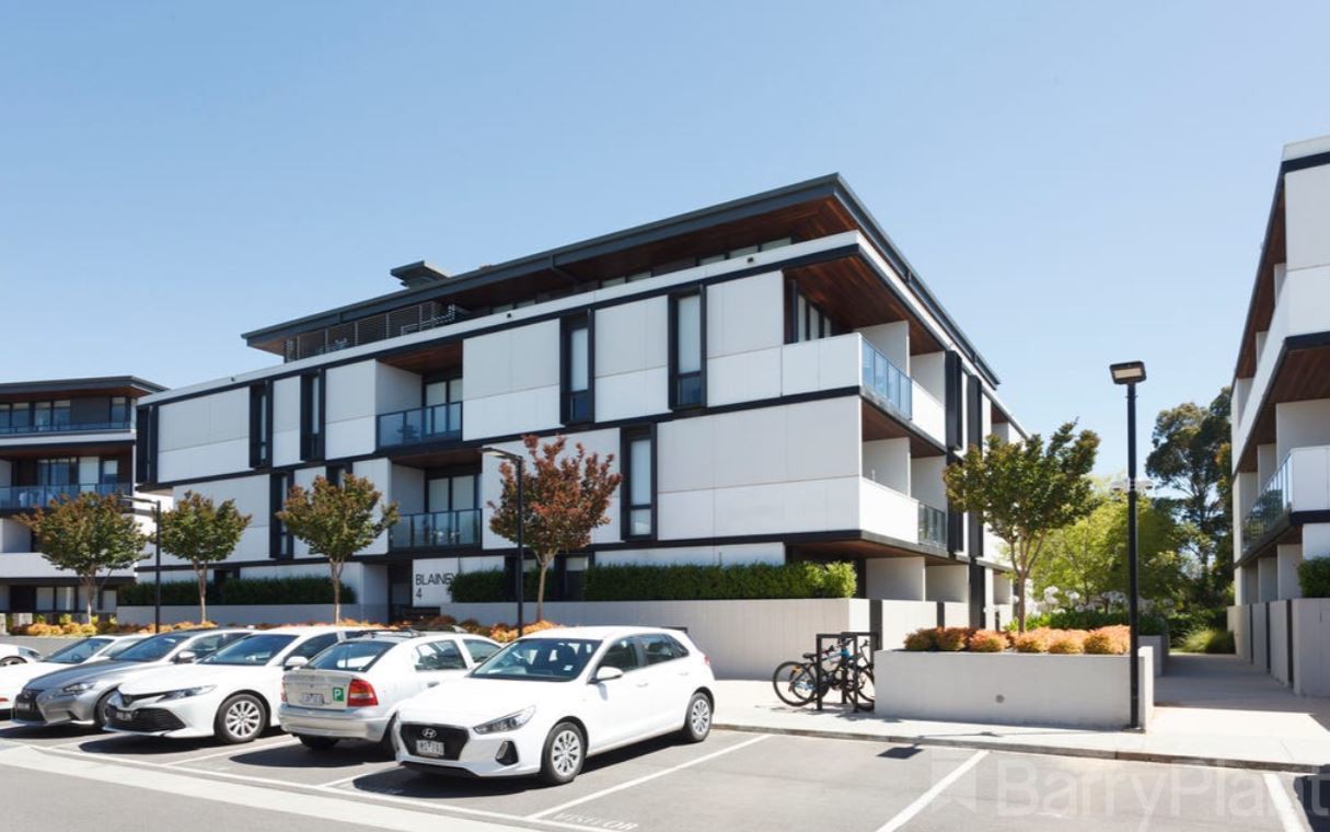 304/4 Clarkson Court, Clayton, VIC 3168 - Thumbnail 1 - 04/10/2021
