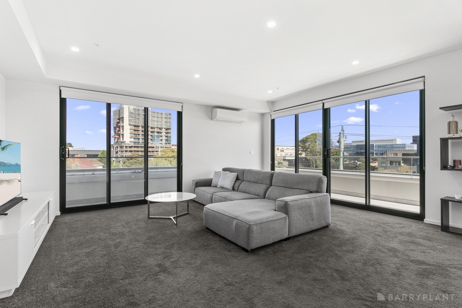 304/54-56 Scott Street, Dandenong, VIC 3175 - Thumbnail 2 - 05/02/2025