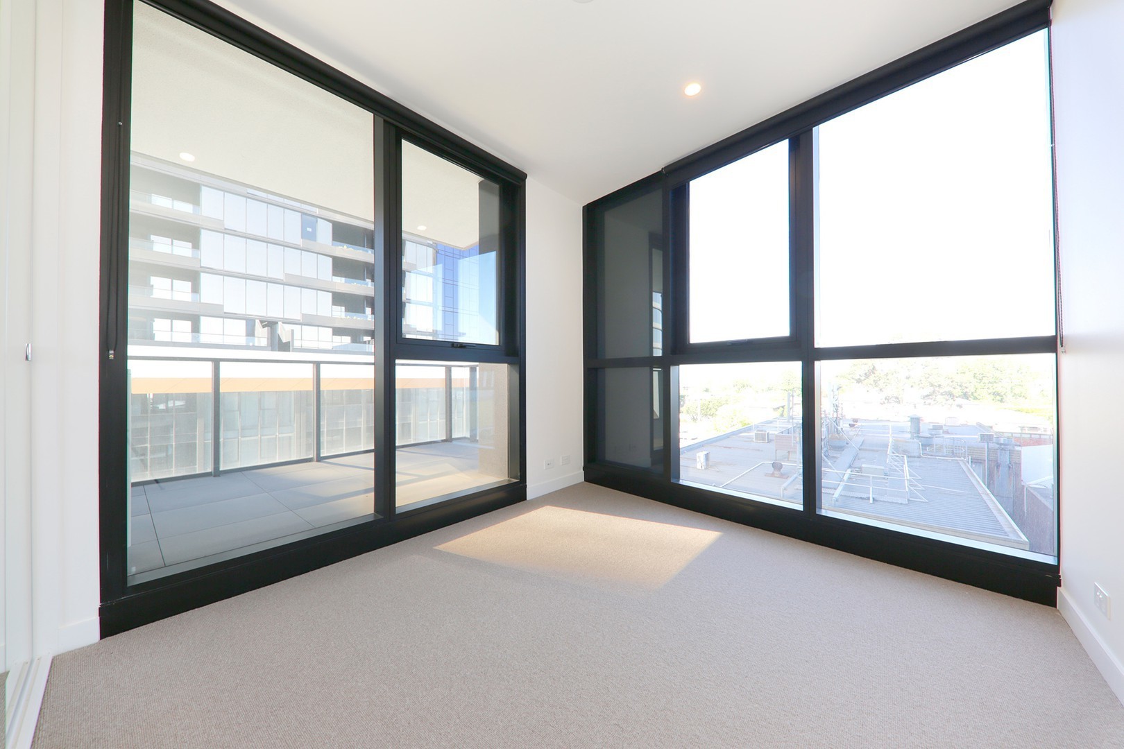 305/52- 54 O'Sullivan Road, Glen Waverley, VIC 3150, Glen Waverley - Thumbnail 3
