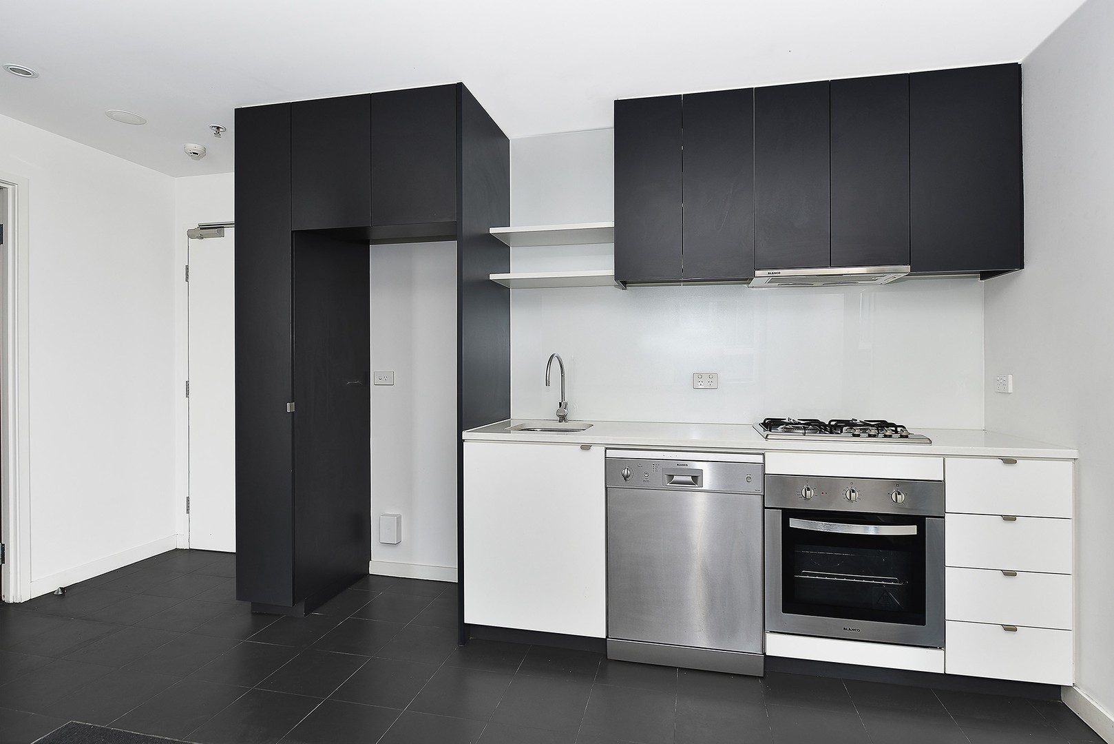 305/55 Collins Street, Essendon, VIC 3040 - Thumbnail 2 - 17/09/2026
