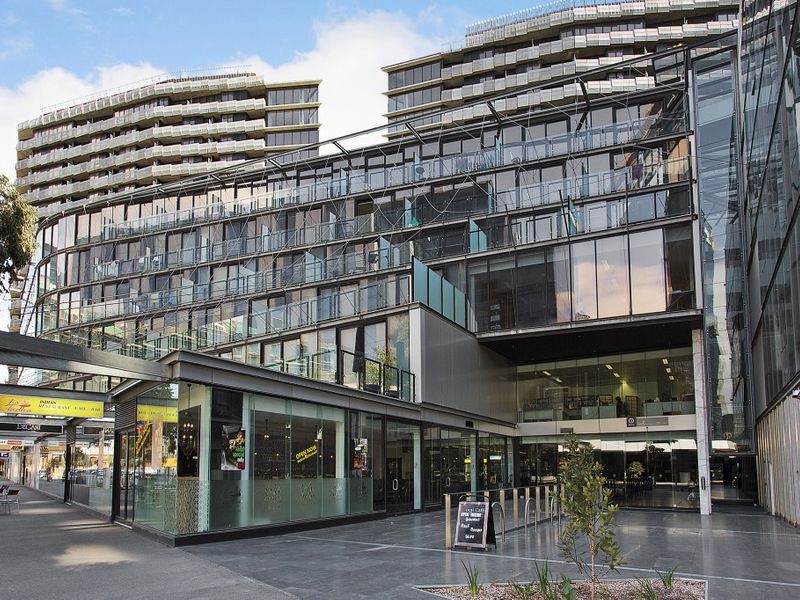 305/757 Bourke Street, Docklands, VIC 3008, Docklands - Thumbnail 3