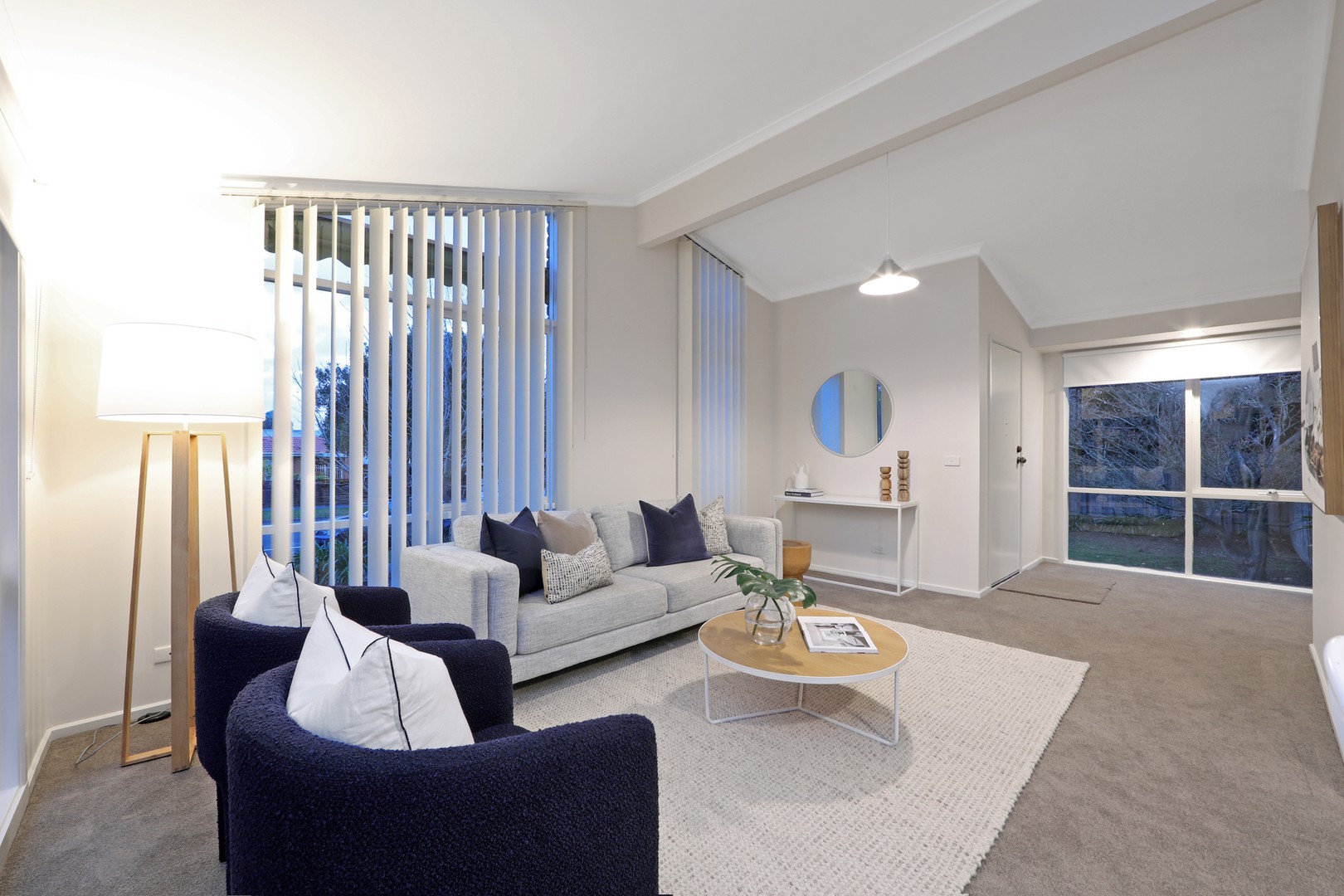 305 Dandelion Drive, Rowville, VIC 3178, Rowville - Thumbnail 2