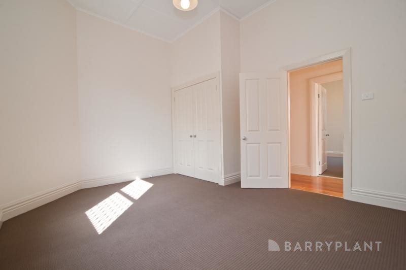 305 Doveton Street North, Soldiers Hill, VIC 3350, Soldiers Hill - Thumbnail 6