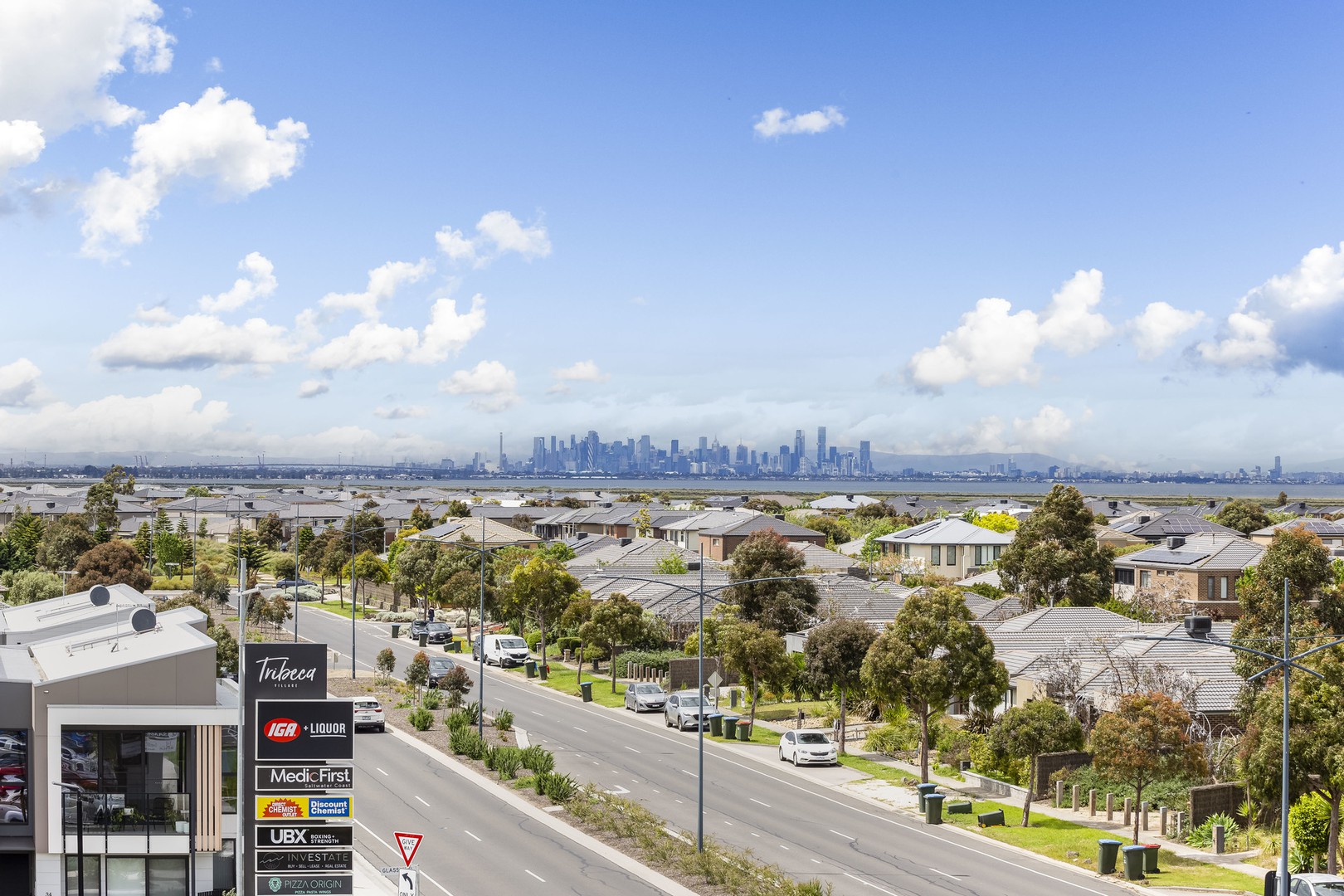 306/2 Kenswick Street, Point Cook, VIC 3030 - Thumbnail 2 - 03/06/2025