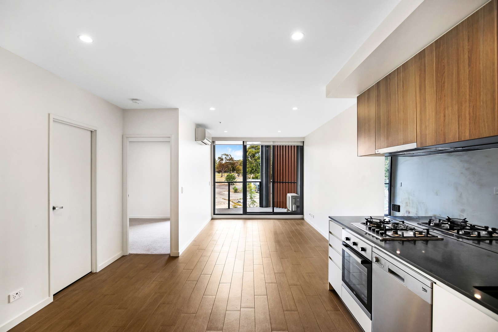 307/3 Snake Gully, Bundoora, VIC 3083, Bundoora - Thumbnail 4
