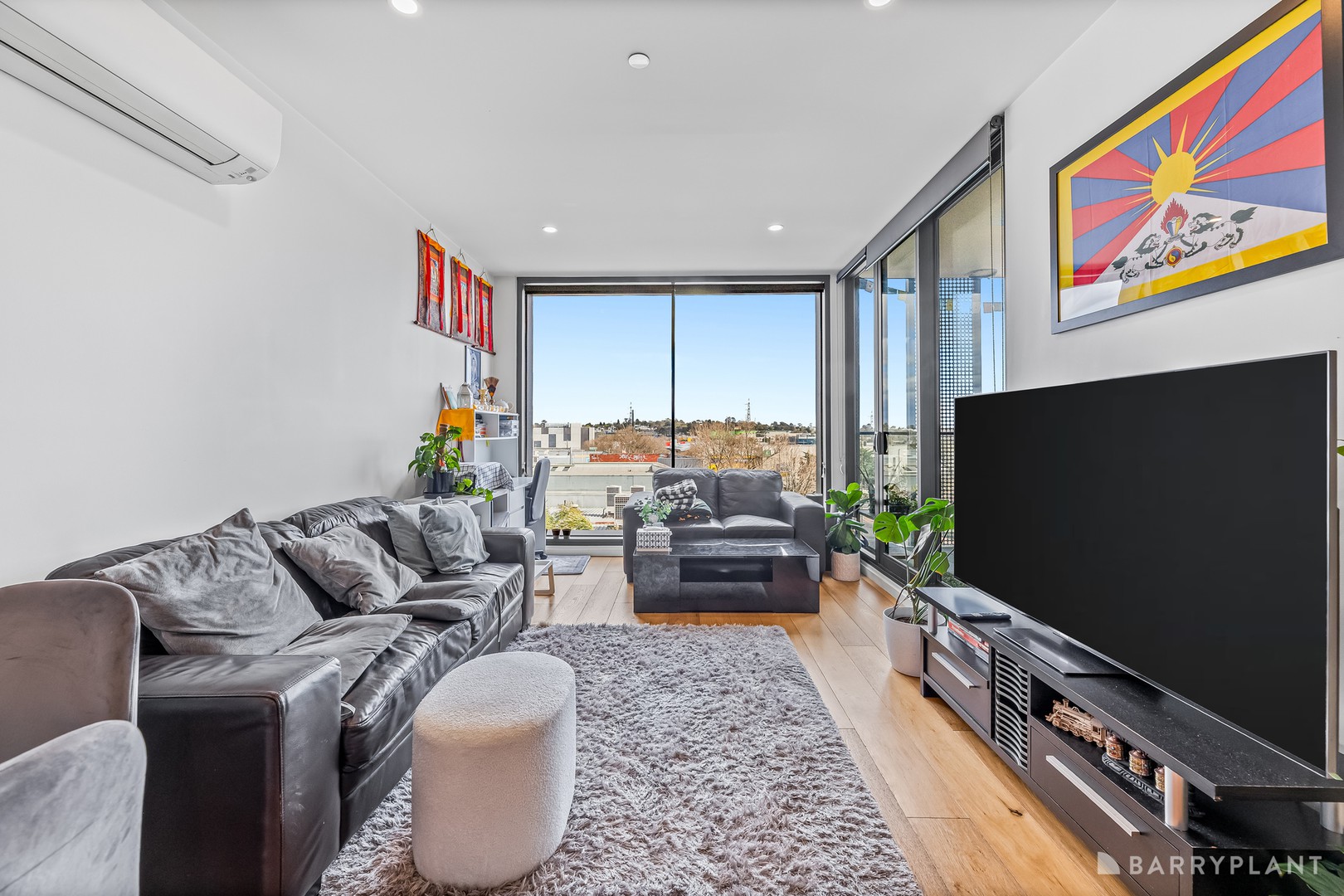 307/92 Maroondah Highway, Ringwood, VIC 3134 - Thumbnail 2 - 10/09/2025