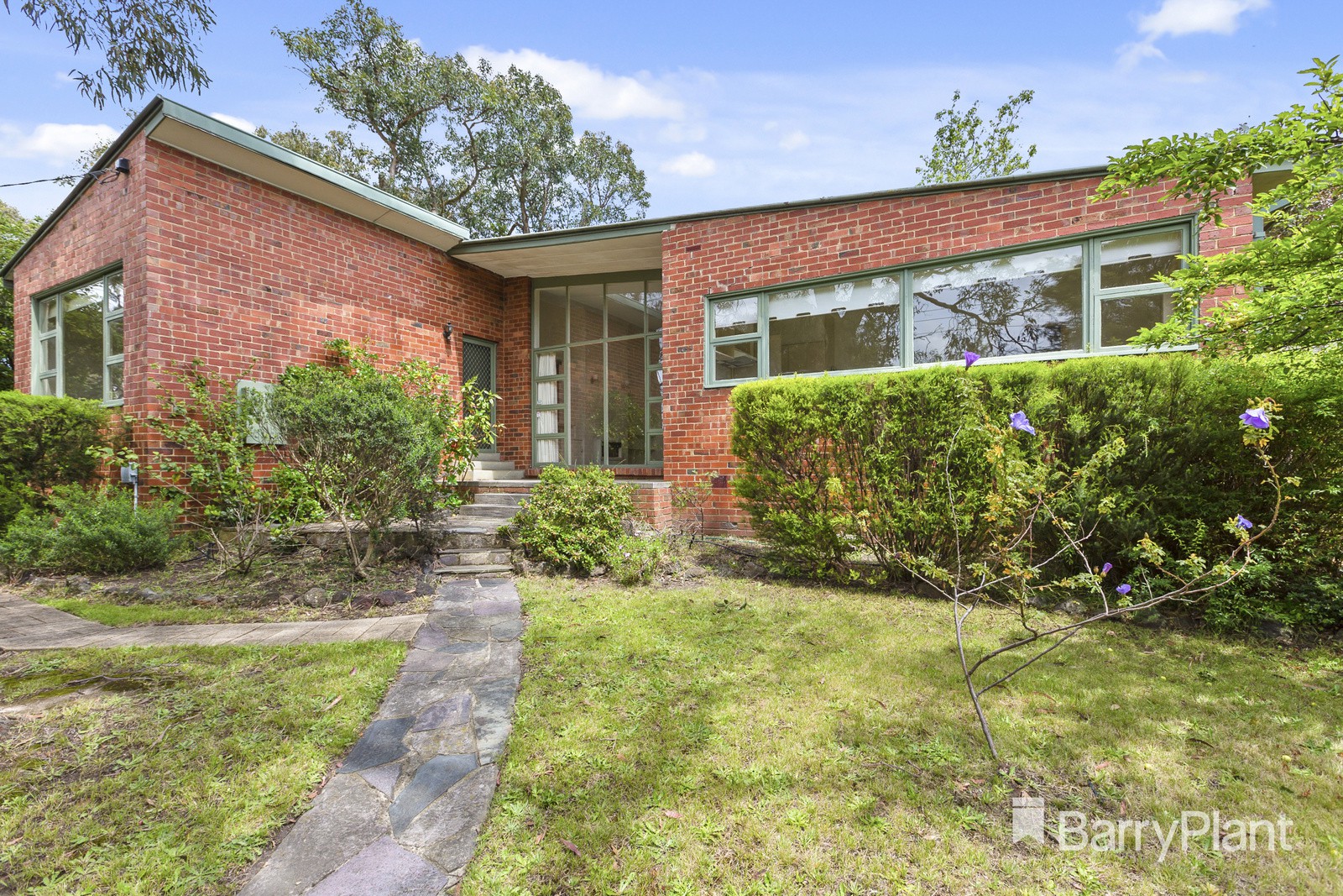 307 Blackburn Road, Mount Waverley, VIC 3149 - Thumbnail 1 - 23/11/2021