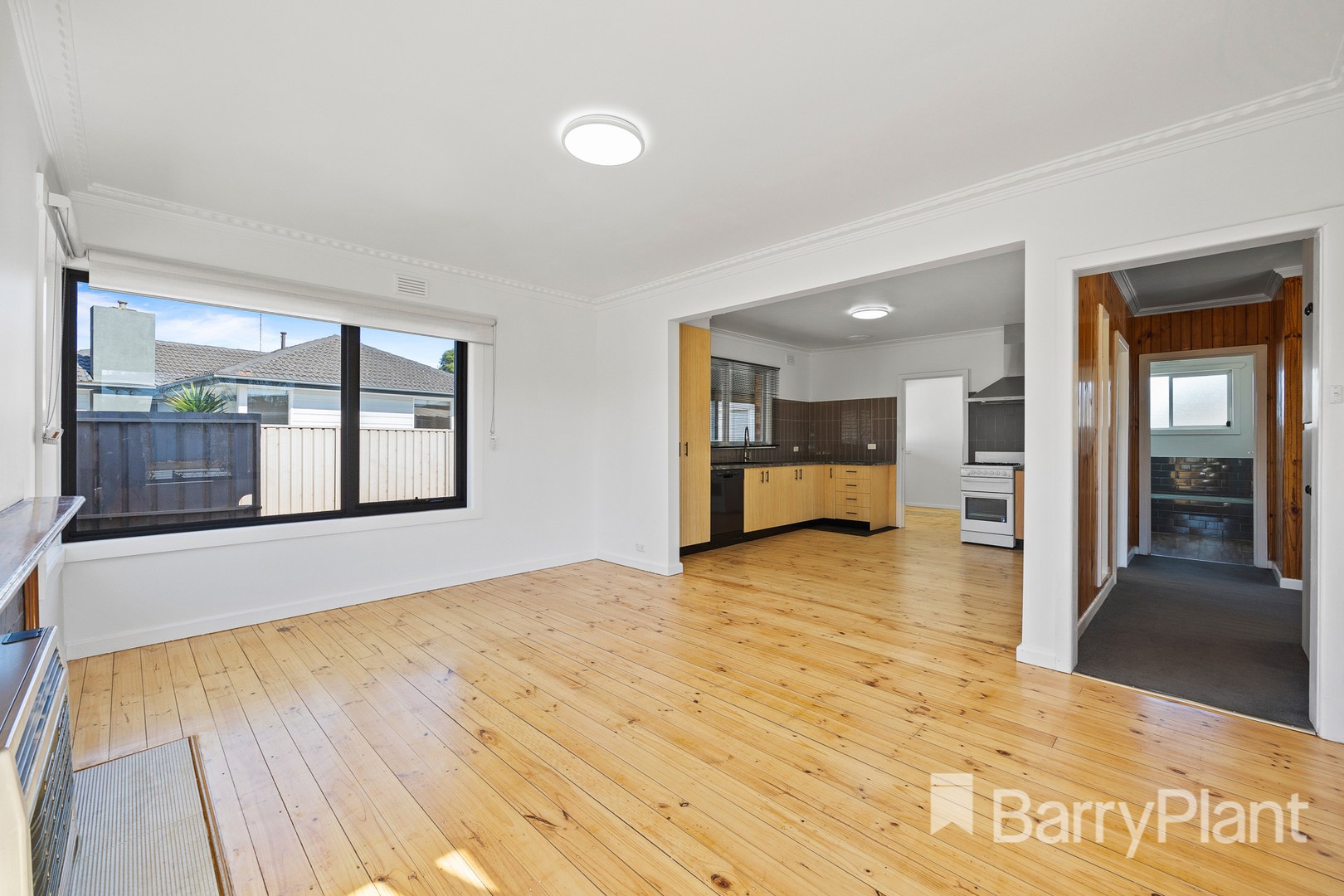 307 Dowling Street, Wendouree, VIC 3355, Wendouree - Thumbnail 4