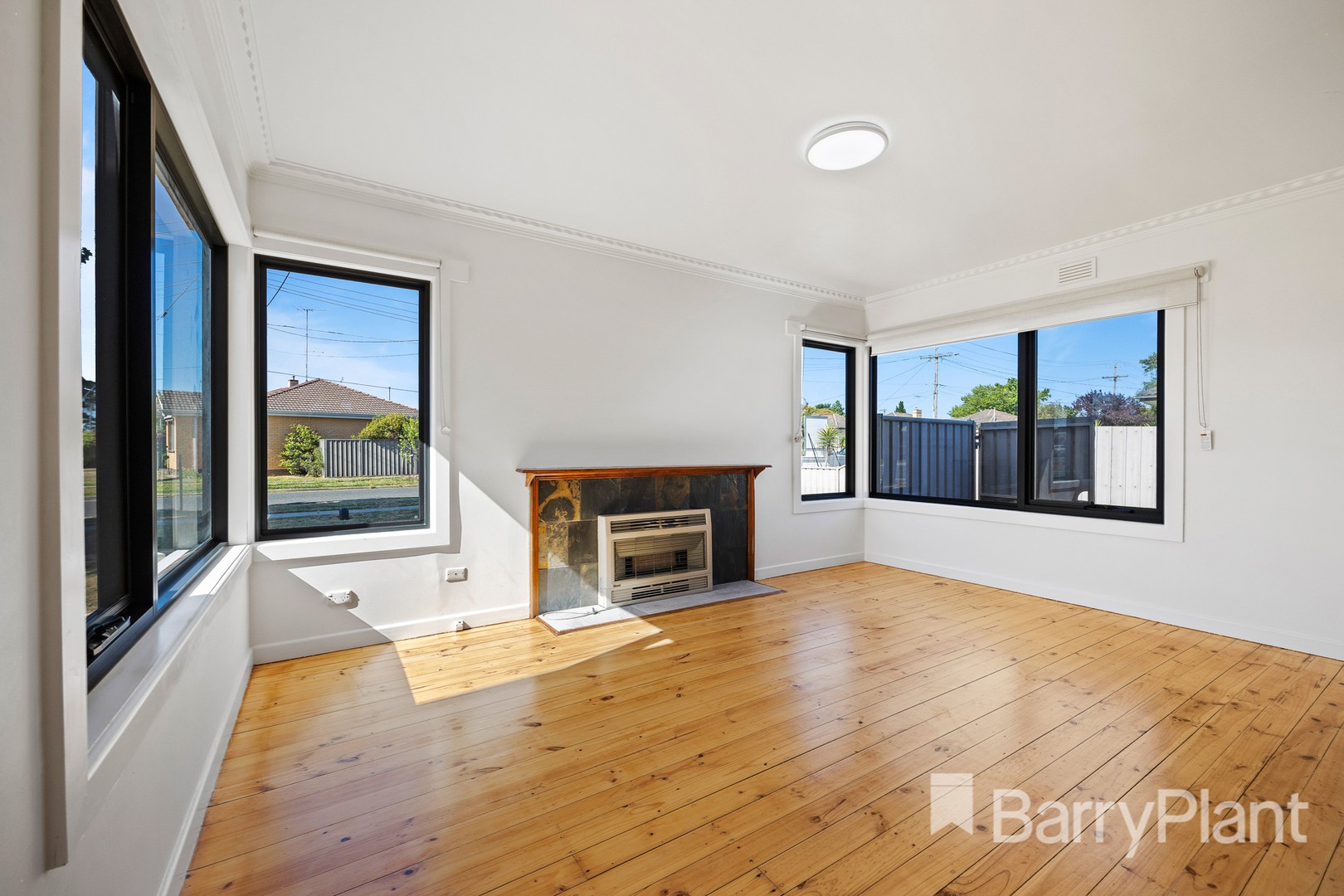 307 Dowling Street, Wendouree, VIC 3355, Wendouree - Thumbnail 5