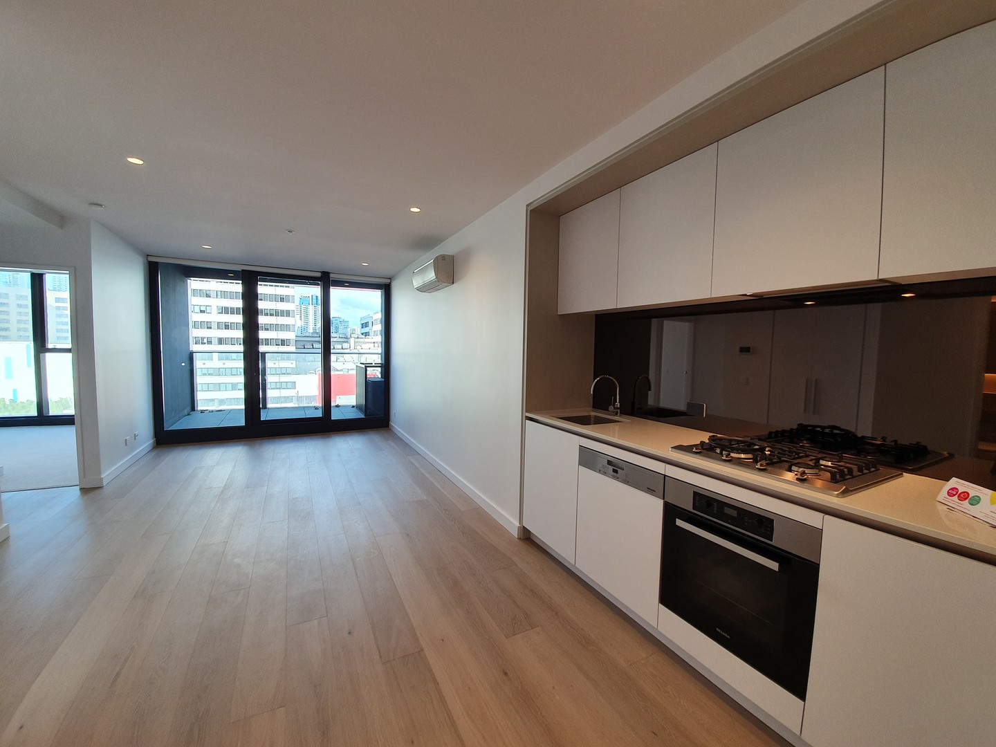 308/628 FLINDERS Street, Docklands, VIC 3008, Docklands - Thumbnail 2