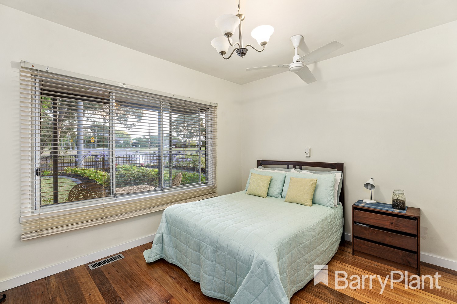 308 Nell Street West, Watsonia, VIC 3087, Watsonia - Thumbnail 5