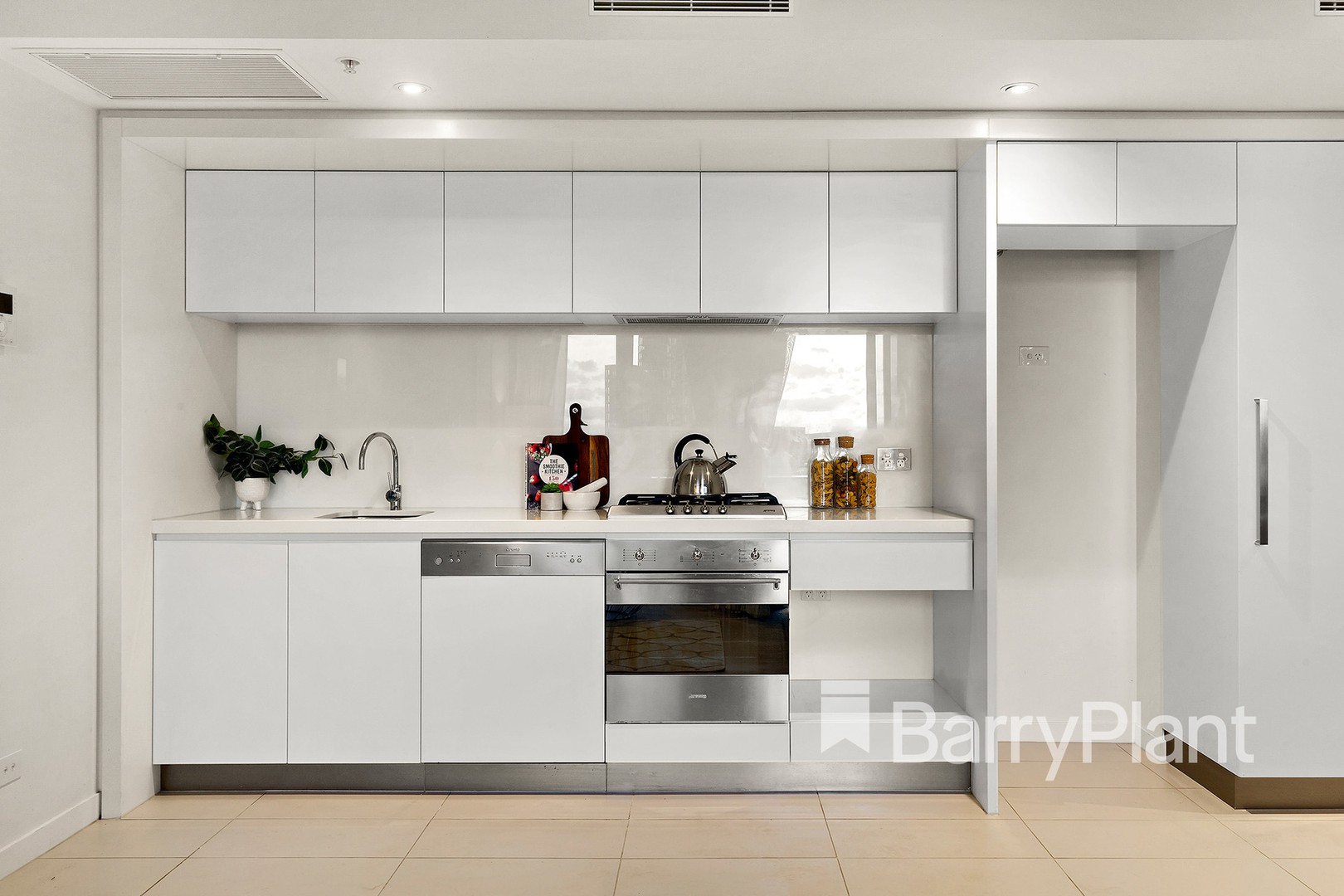 309/100 Lorimer Street, Docklands, VIC 3008, Docklands - Thumbnail 4