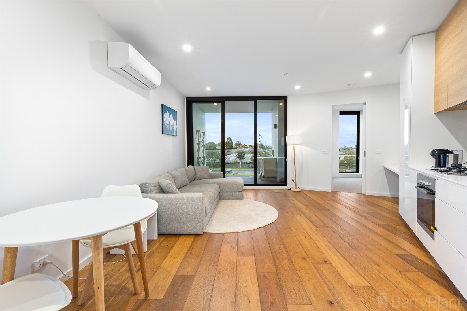 309/92 Maroondah Highway, Ringwood, VIC 3134, Ringwood - Thumbnail 2