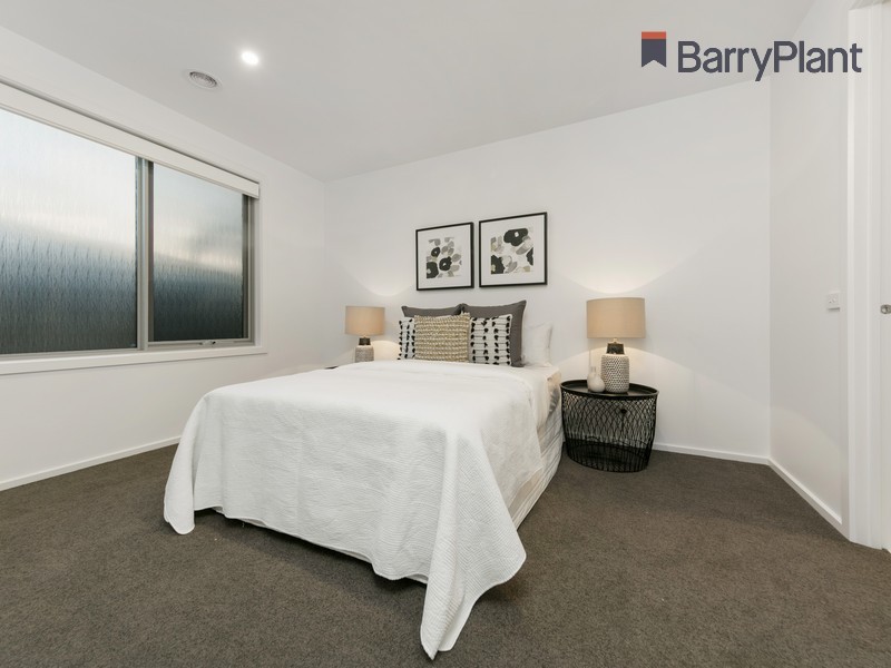 30A Carnoustie Grove, Mornington, VIC 3931, Mornington - Thumbnail 8