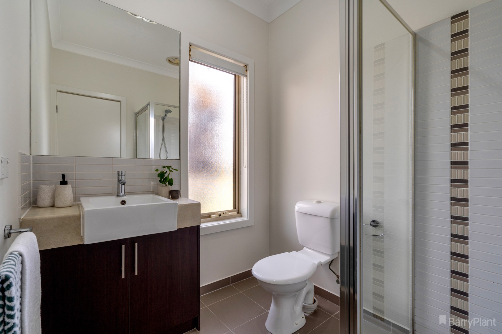 30A Invermay Street, Reservoir, VIC 3073, Reservoir - Thumbnail 5