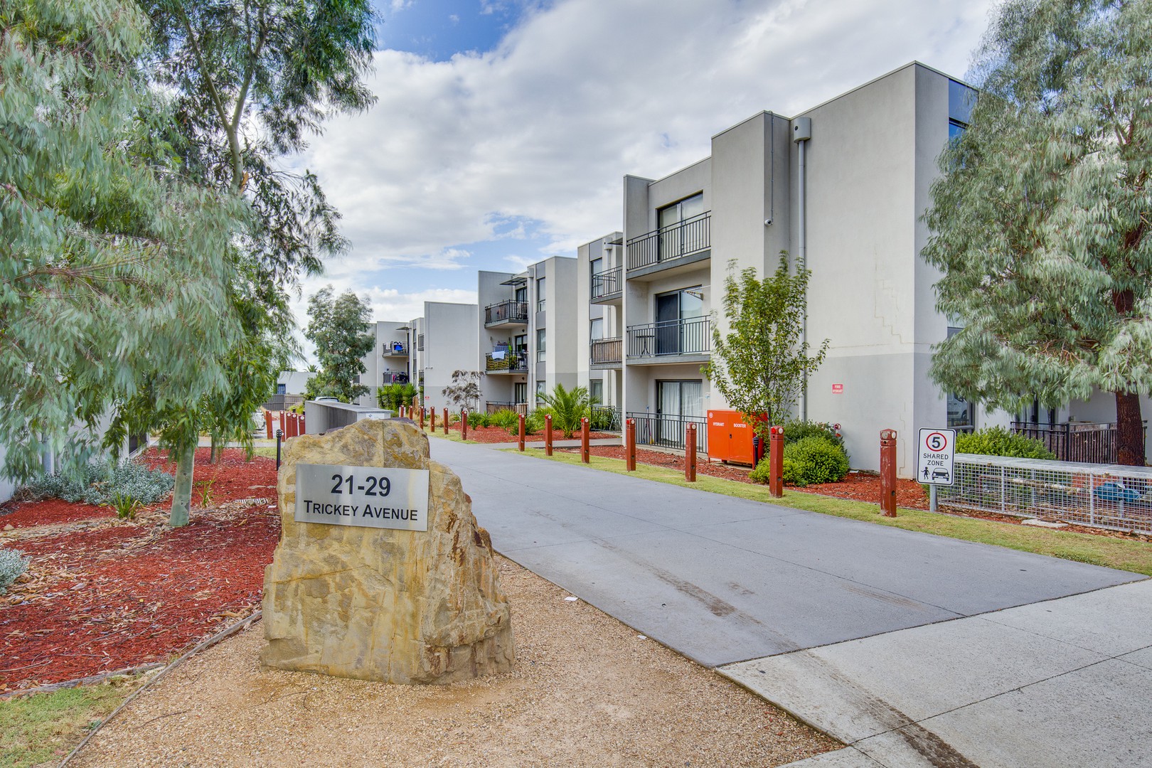 31/21-29 Trickey Avenue, Sydenham, VIC 3037, Sydenham - Thumbnail 2