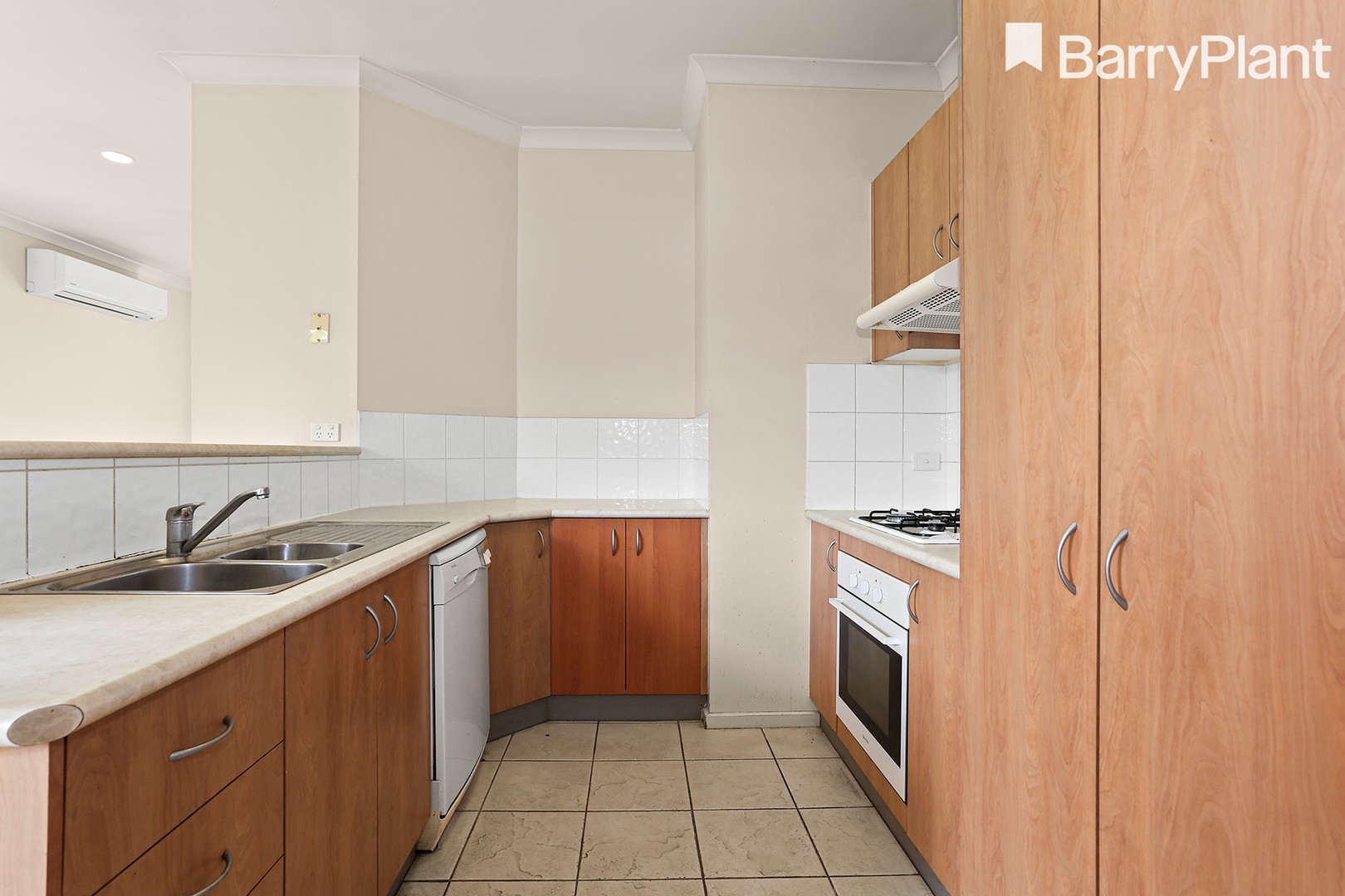 31/258 Shaws Road, Werribee, VIC 3030, Werribee - Thumbnail 2