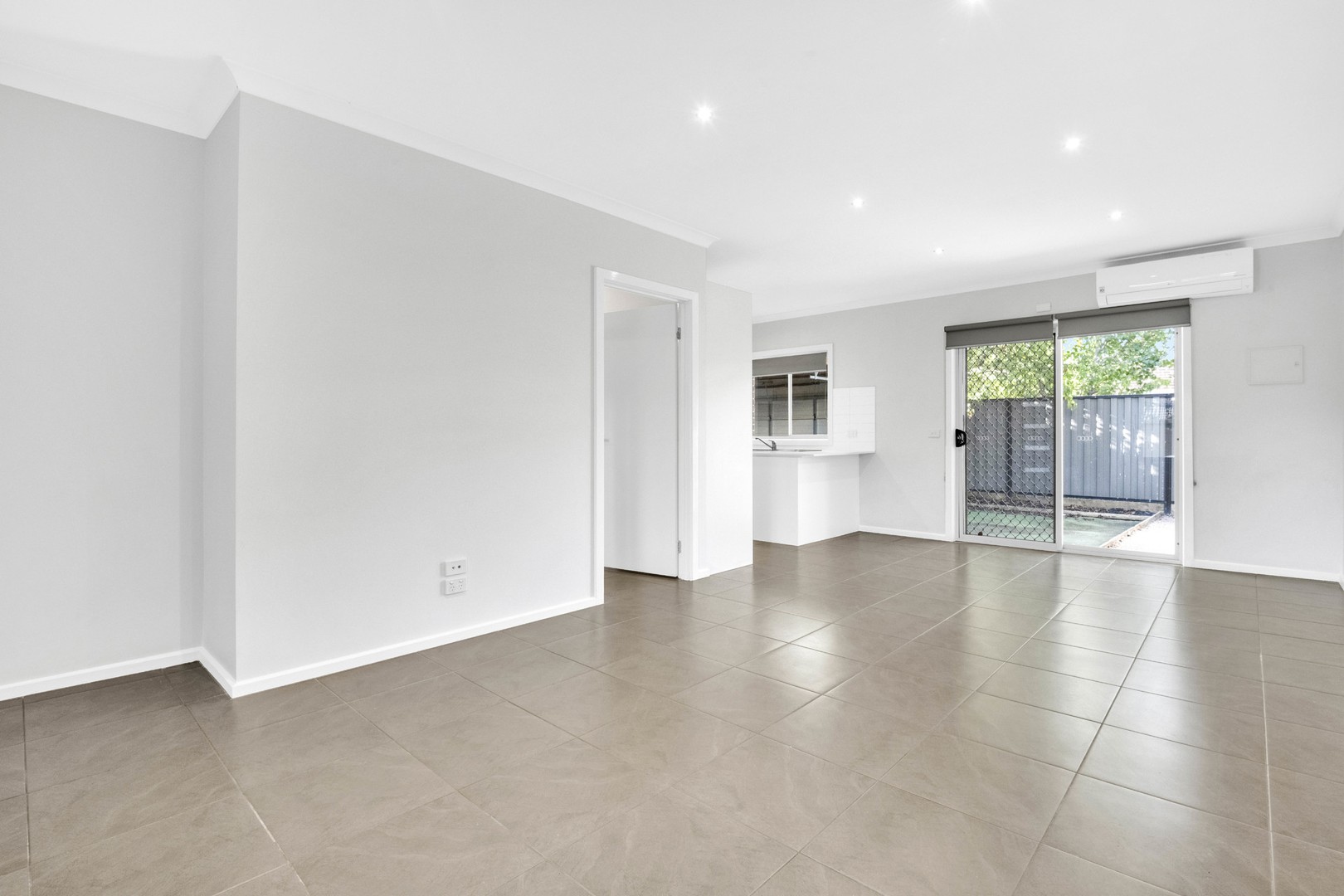 31/29 Ardsley Circuit, Craigieburn, VIC 3064, Craigieburn - Thumbnail 4