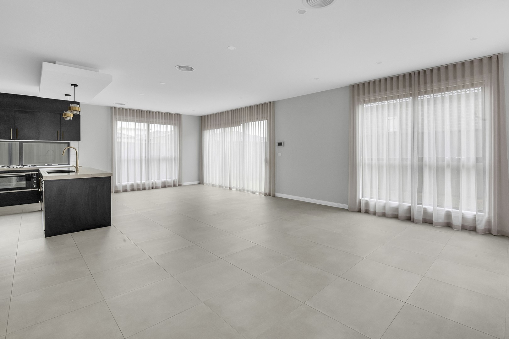 31 Alloca Crescent, Donnybrook, VIC 3064, Donnybrook - Thumbnail 5