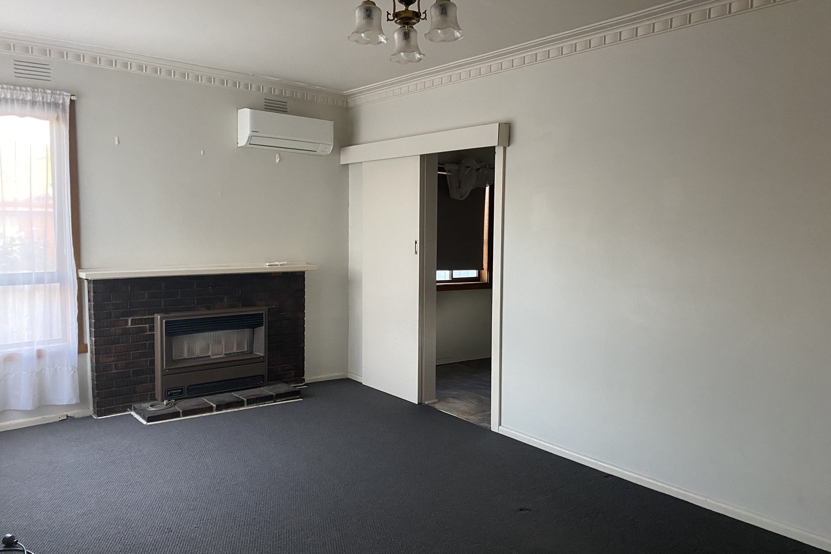 31 Andrew Street, Glenroy, VIC 3046 - Thumbnail 1 - 02/05/2025