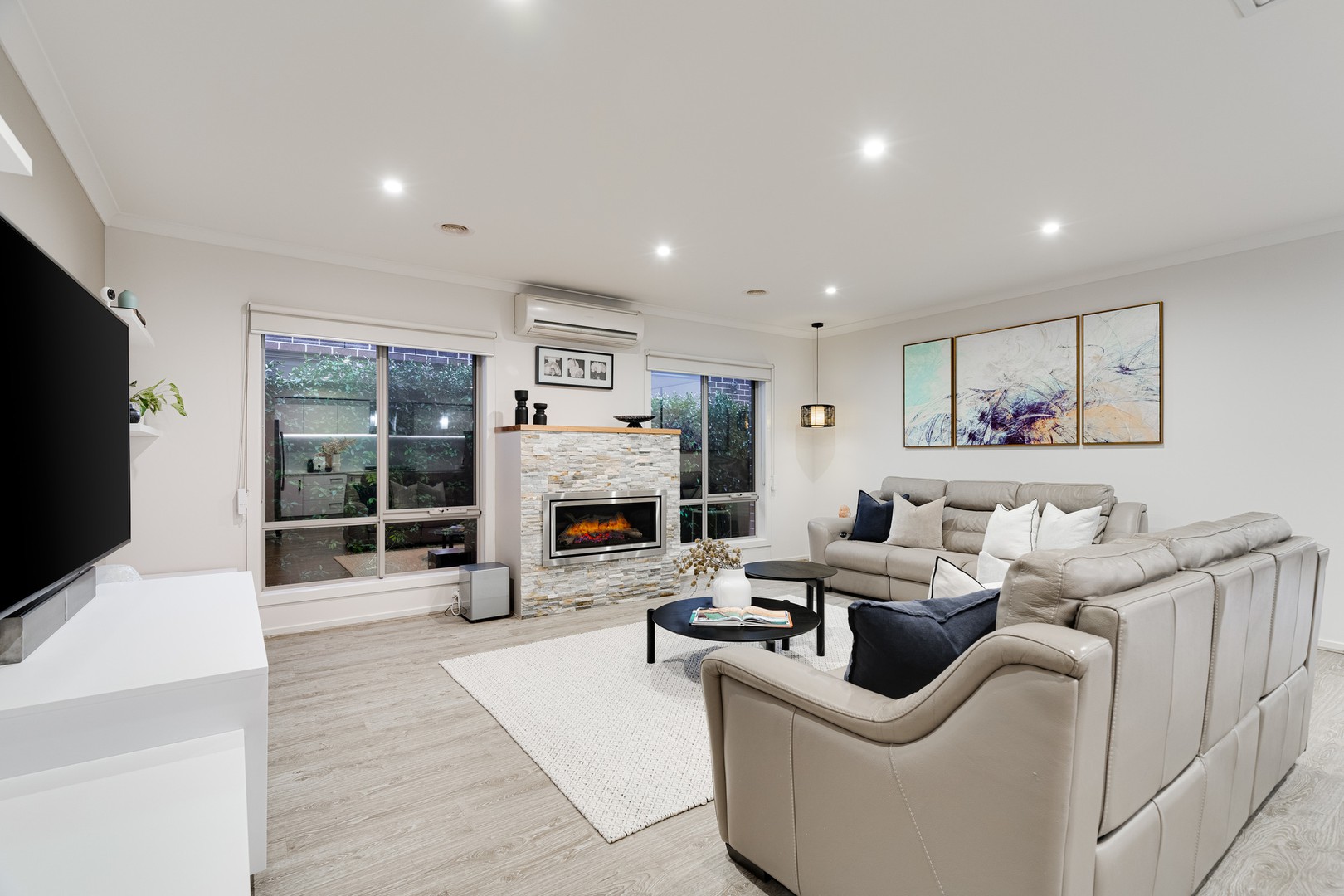 31 Artesian Avenue, Wantirna South, VIC 3152, Wantirna South - Thumbnail 3