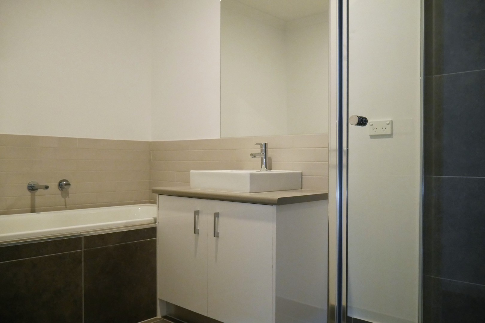 31 Astley Drive, Strathtulloh, VIC 3338, Strathtulloh - Thumbnail 2