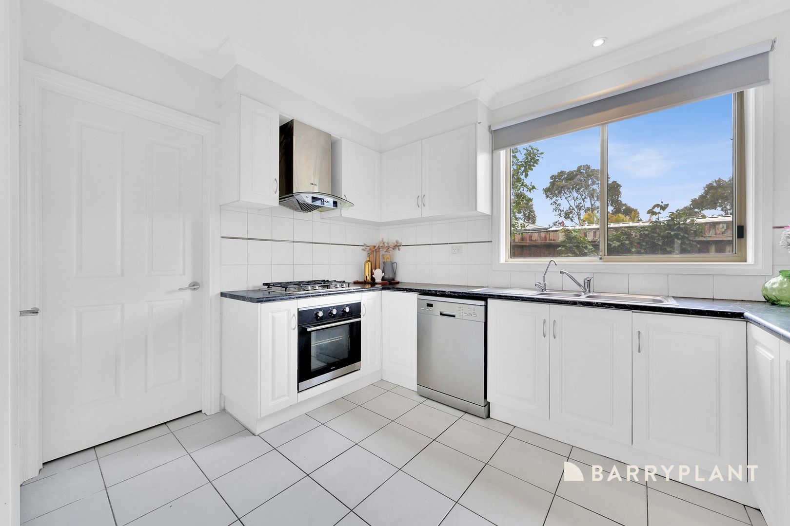 31 Axa Way, South Morang, VIC 3752, South Morang - Thumbnail 6