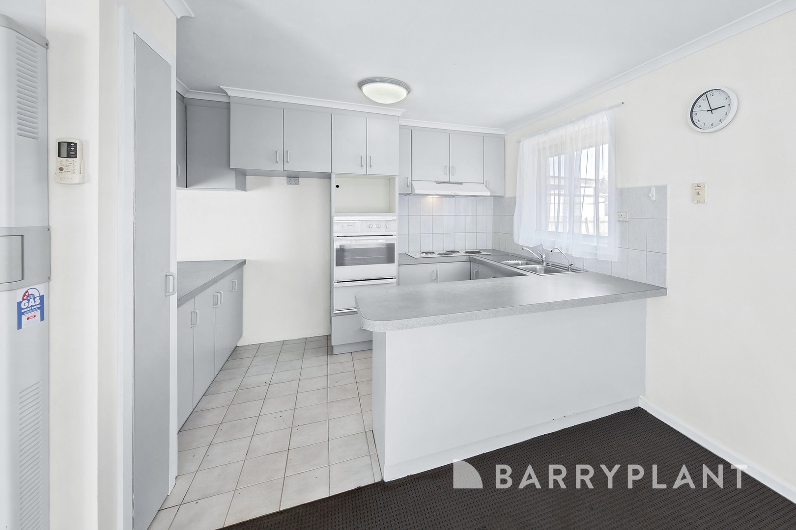 31 Barellan Close, St Albans, VIC 3021, St Albans - Thumbnail 6