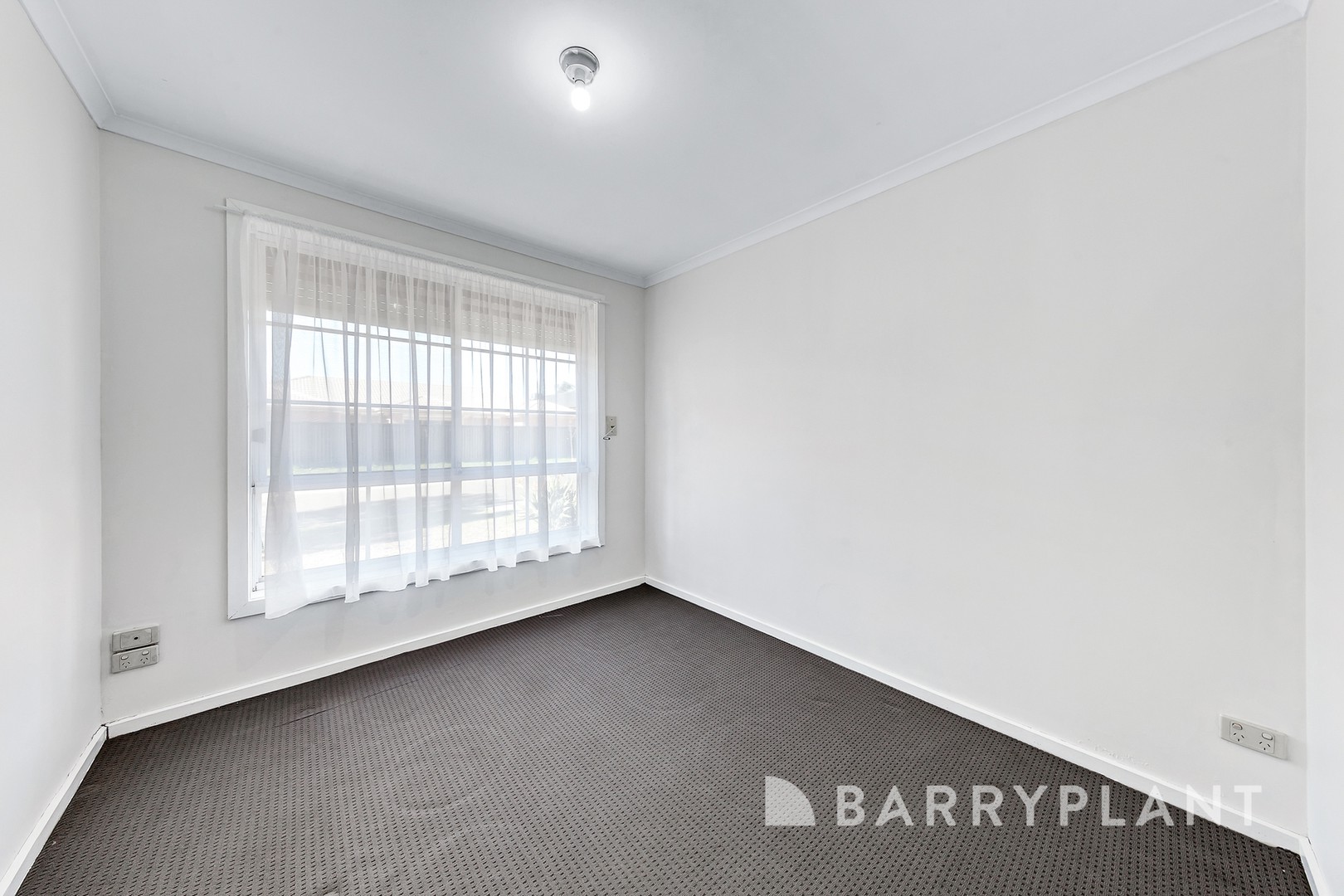 31 Barellan Close, St Albans, VIC 3021, St Albans - Thumbnail 8