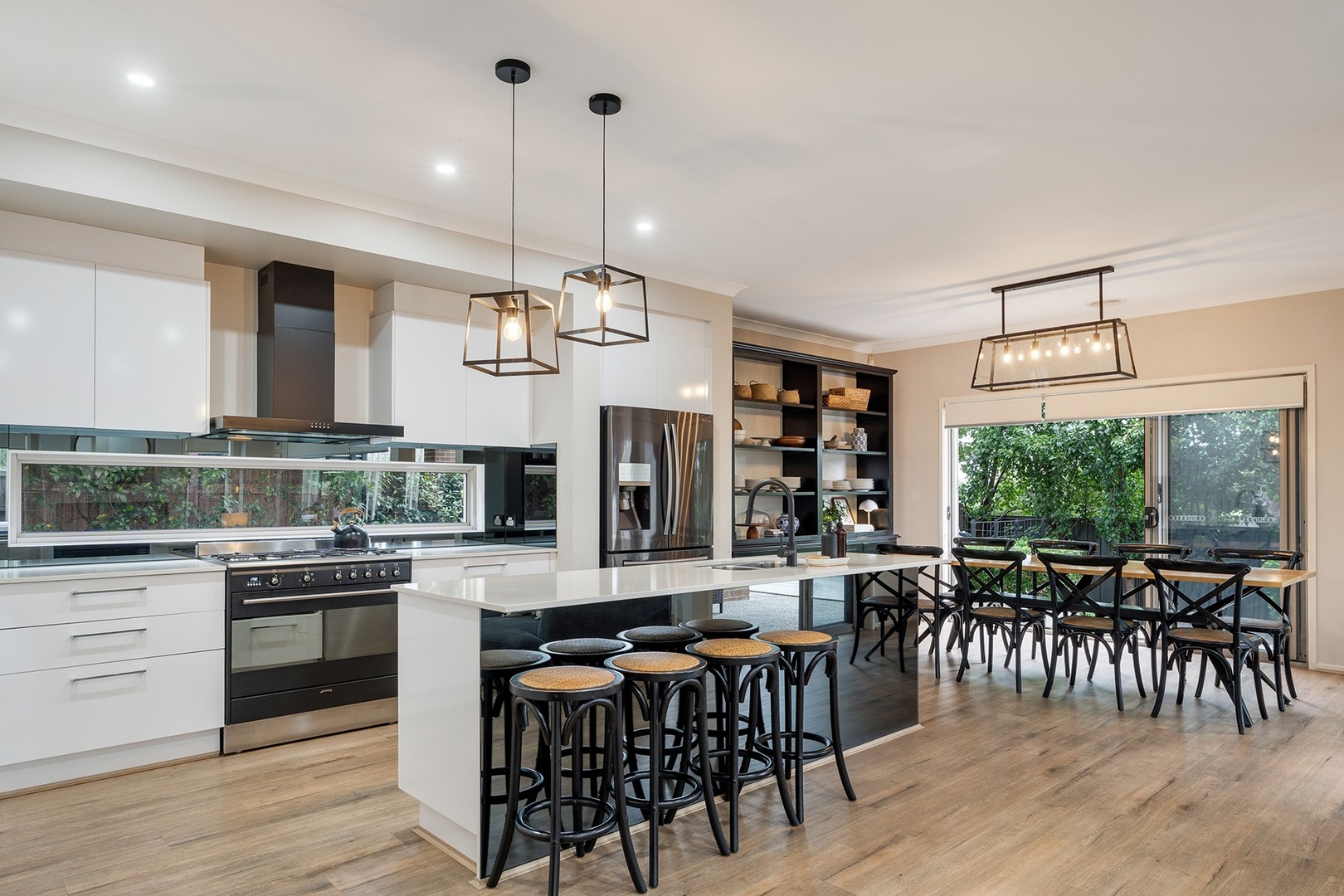 31 Bellini Drive, Greenvale, VIC 3059 - Thumbnail 2 - 13/03/2026