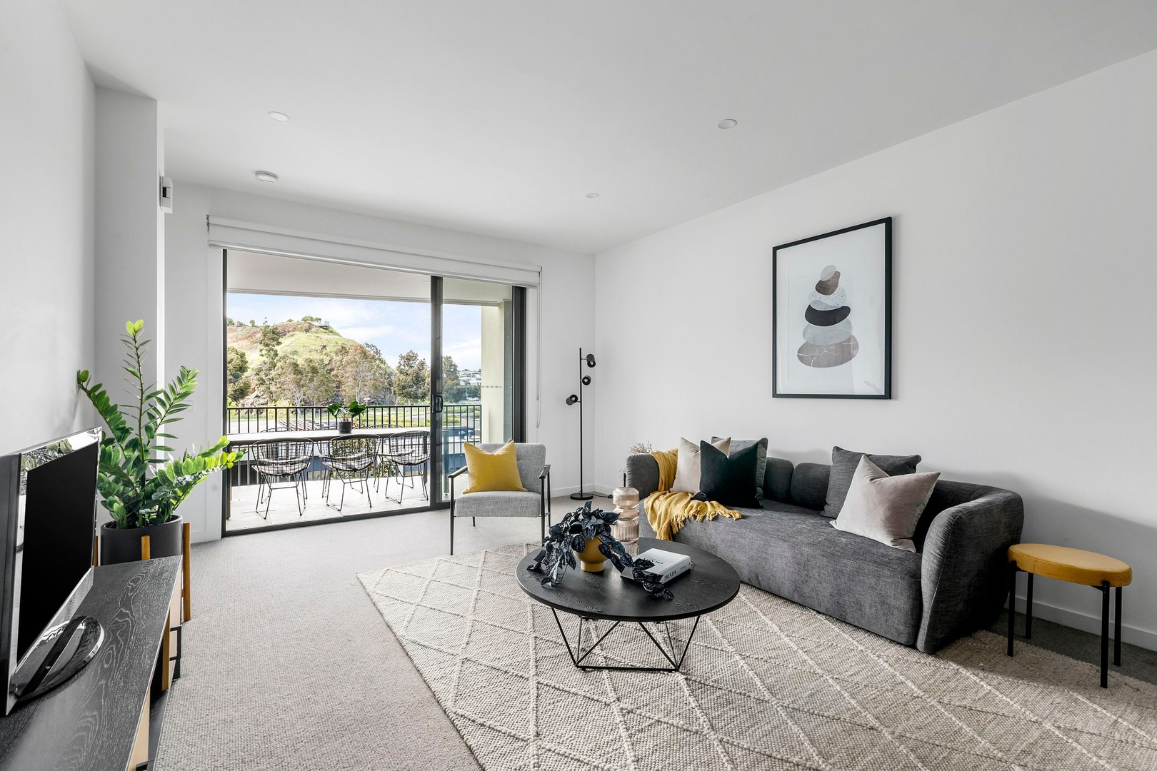 31 Boardwalk Place, Keilor East, VIC 3033 - Thumbnail 2 - 18/10/2022