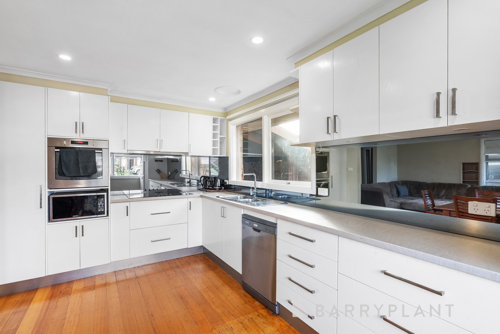 31 Bridge Road, Melton South, VIC 3338, Melton South - Thumbnail 7